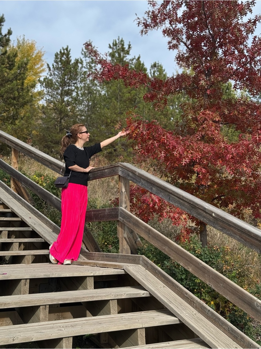 Wide Leg Pleated Pants in Bright Pink - Women